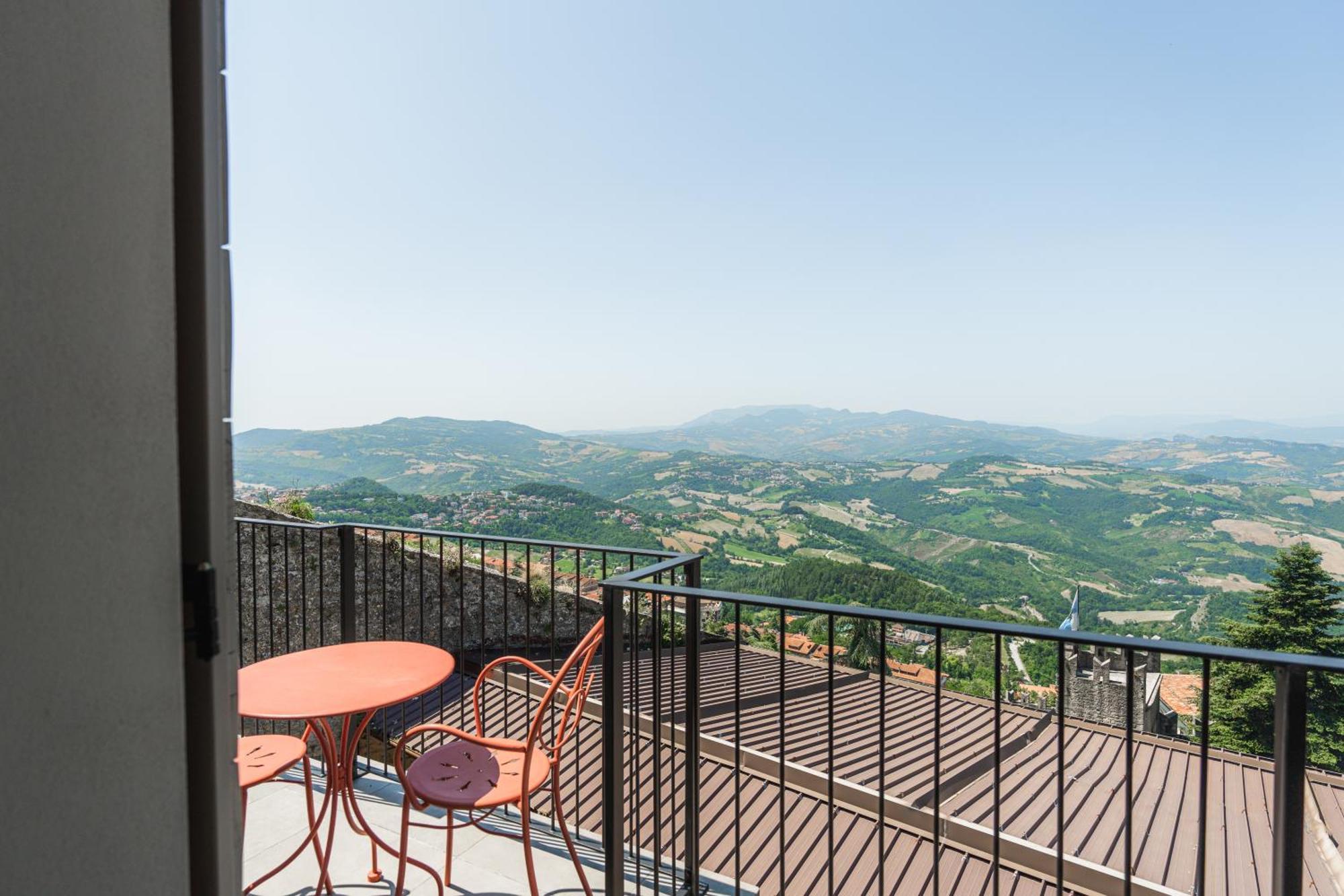 Casa Cicetta San Marino Quarto foto